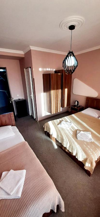 Hotel Tamazi Kobuleti Esterno foto