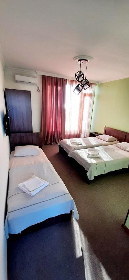 Hotel Tamazi Kobuleti Esterno foto