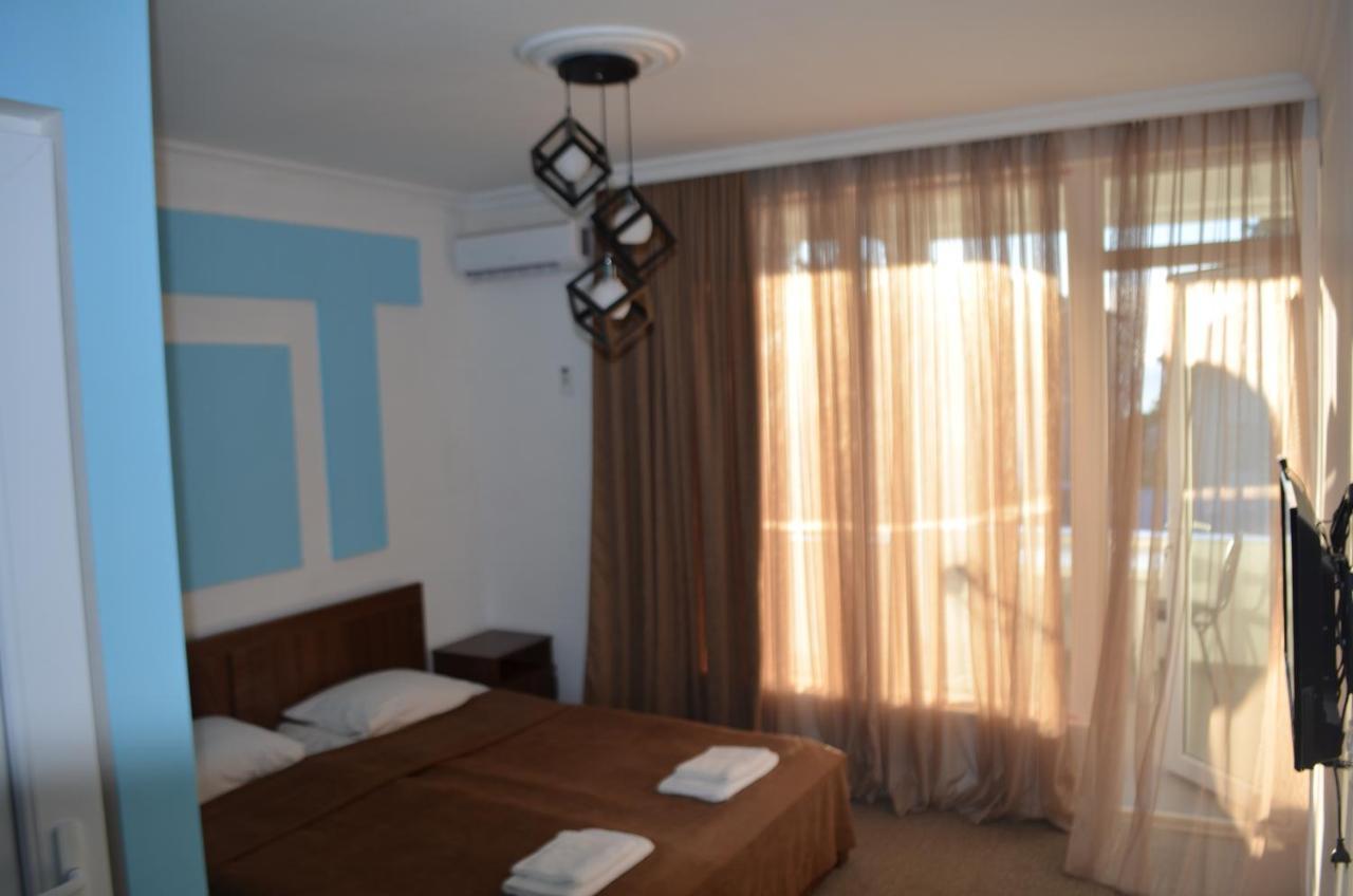 Hotel Tamazi Kobuleti Esterno foto