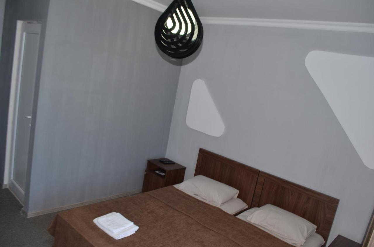 Hotel Tamazi Kobuleti Esterno foto
